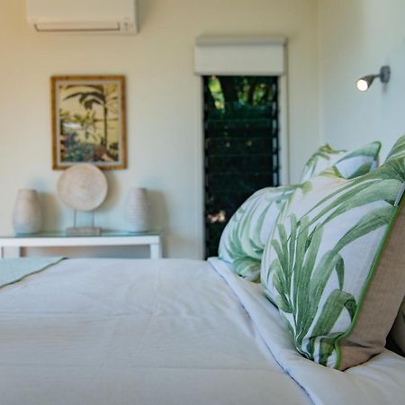 Mandalay Escape, Seclusion & Serenity With A Pool Airlie Beach Exteriör bild