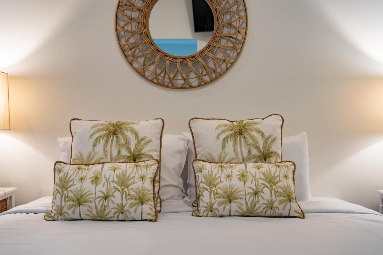 Mandalay Escape, Seclusion & Serenity With A Pool Airlie Beach Exteriör bild