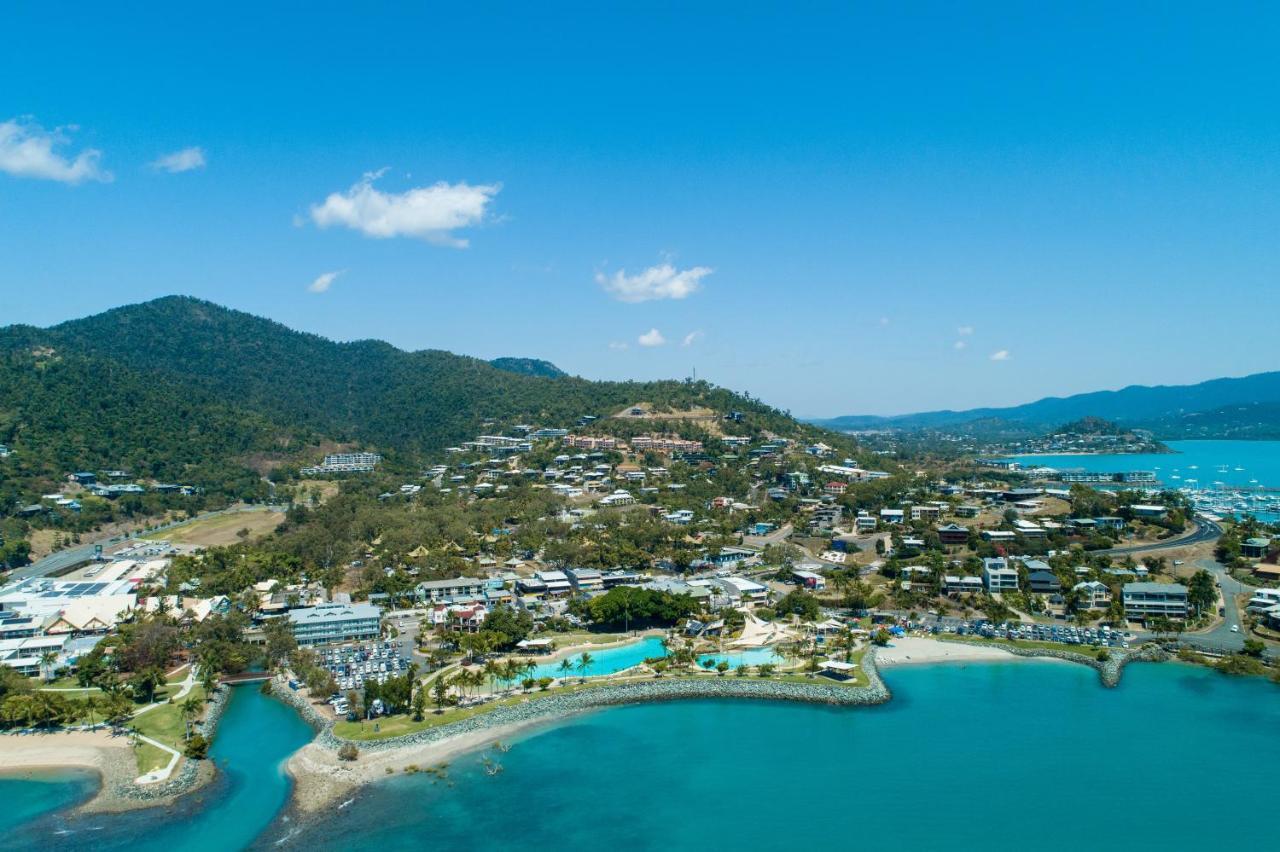 Mandalay Escape, Seclusion & Serenity With A Pool Airlie Beach Exteriör bild