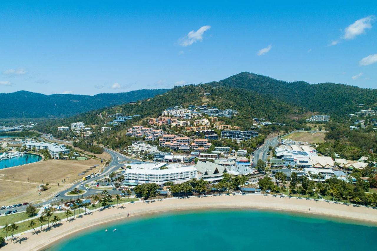 Mandalay Escape, Seclusion & Serenity With A Pool Airlie Beach Exteriör bild